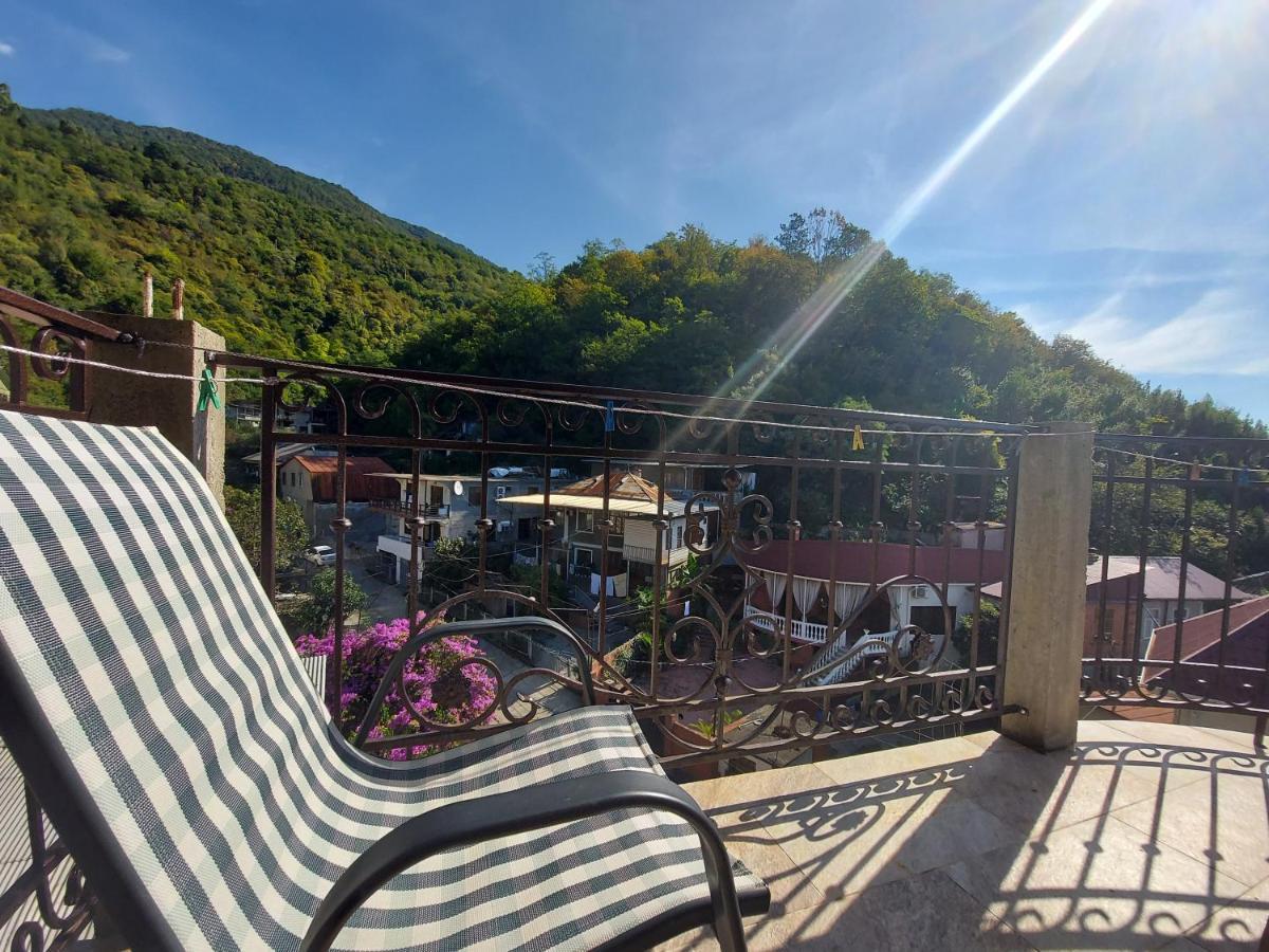 Гостевой Дом София 400 М До Моря Gagra Buitenkant foto
