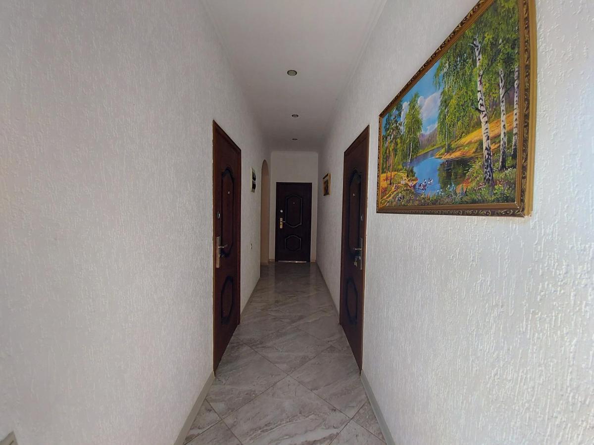 Гостевой Дом София 400 М До Моря Gagra Buitenkant foto