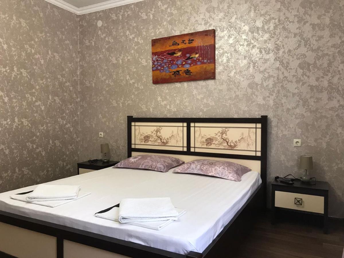 Гостевой Дом София 400 М До Моря Gagra Buitenkant foto